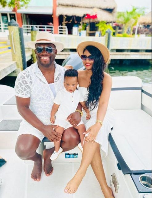 1 hour Miami Private Boat Ride with champagne and captain - Key highlights to know before you book