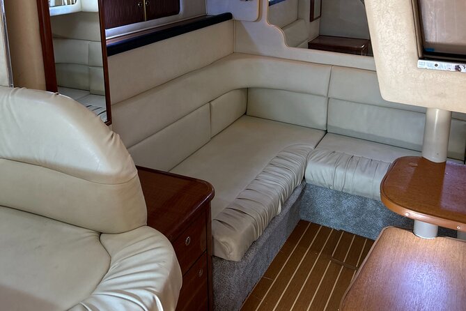 2 Hour Serenity and Scenery Yacht Cruise Miami - Onboard Comfort: Champagne, Ice-Cold Drinks, and a Real Restroom