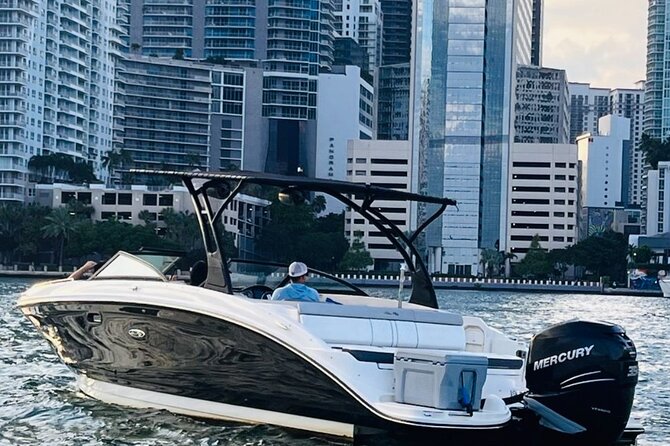 2-Hours Private Miami Boat Tour With Champagne - Downtown Miami loop: Star Island, skyline views, and beachy stops