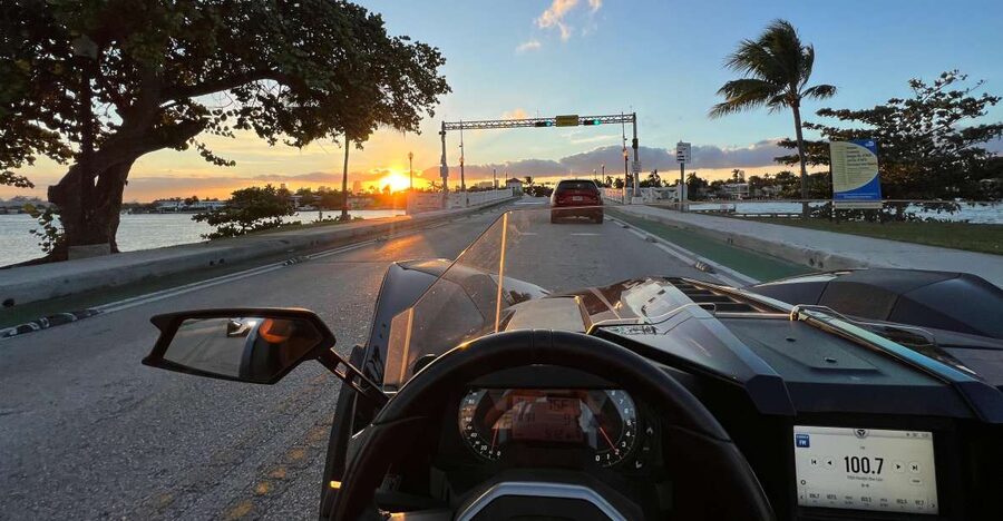 24 Hour Slingshot Rental Miami - Picking up at EXPANSIVE Building, Suite 307