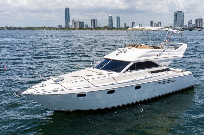 55ft + FREE HOUR Miami Yacht Rental 3 to 6 Hours 13 People - Key Points I’d Put on Your Short List