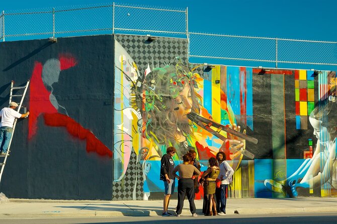 City Tour: Miami, Wynwood, and Little Habana + Cruise Tour - Bayside Marketplace: shopping, views, and the final drop-off