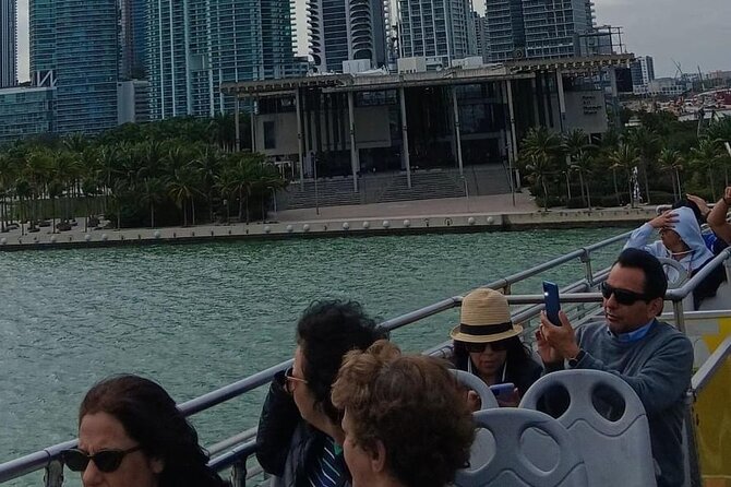 COMBO Miami City & Boat Tours ,Stops at Wynwood and Little Havana - Getting There at Bayside Marketplace and Finding the Right Yellow-Lime Bus