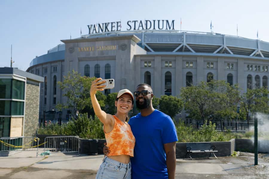Discover NYC-Tour of Manhattan, The Bronx, Queens & Brooklyn - The Most Important Practical Details (So Your Tour Goes Smooth)