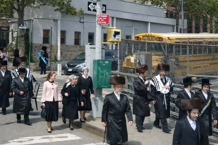 Discover NYC-Tour of Manhattan, The Bronx, Queens & Brooklyn - Should You Book This NYC Manhattan-Bronx-Queens-Brooklyn Tour?