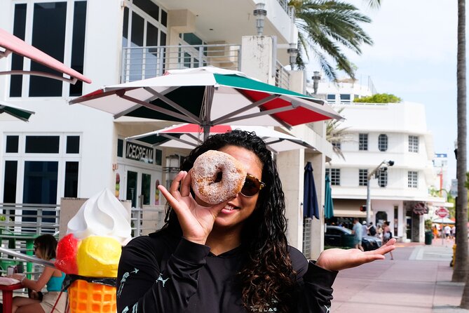 Donuts, Pastelitos & Patisseries: South Beach Sweets Walking Tour - The Guides Make It: From Johanna to Kenneth