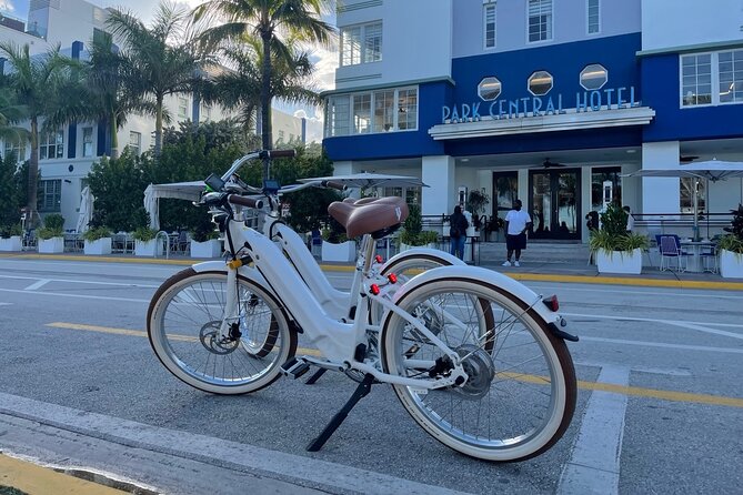 Electric Bike Rental Miami Beach - Starting at 1401 Washington Ave: get your e-bike day rolling