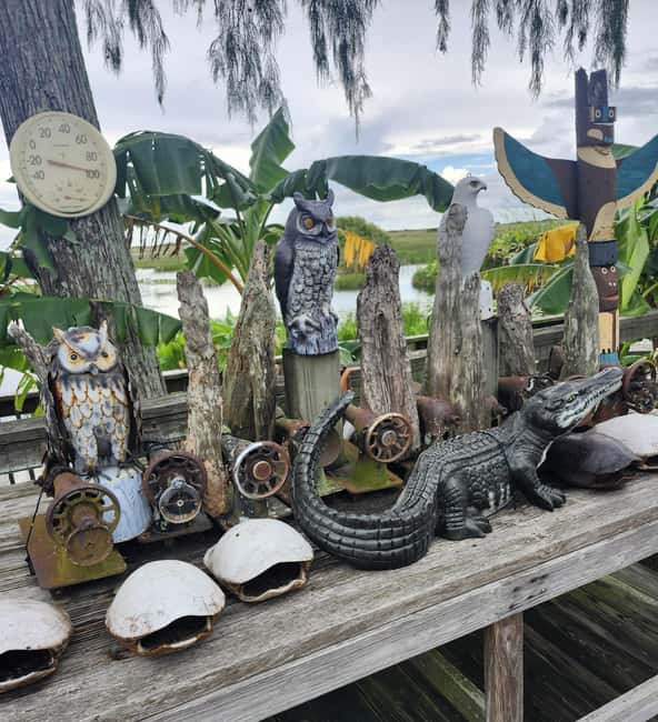 Everglades Eco Airboat Small-Group Tour & 2 Private Islands - The reservation time: handicrafts, guided context, and a quick walk inside