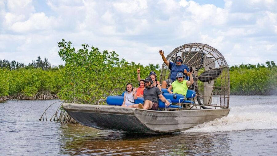 Everglades: Mangrove Maze Airboat Tour and Boardwalk - Key things I’d circle before you book