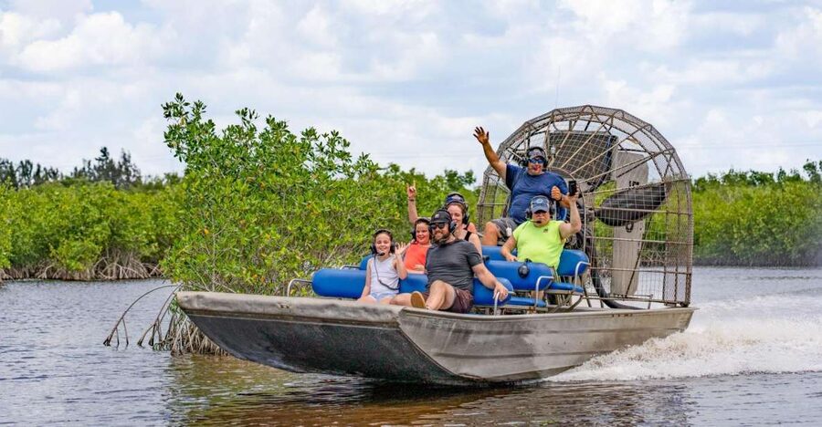 Everglades: Mangrove Maze Airboat Tour and Boardwalk - Practical Tips: What to Bring for Mangrove Heat and Bugs