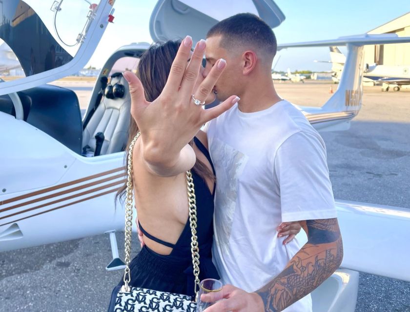 Fort Lauderdale & Miami: Private Luxury Airplane Tour - A private Diamond DA‑40 flight over South Florida