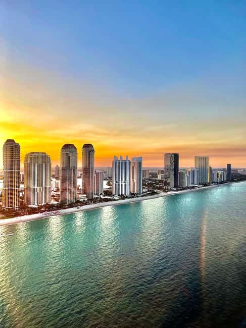 Fort Lauderdale & Miami: Private Luxury Airplane Tour - The flight route: Fort Lauderdale to Brickell, one coastline at a time