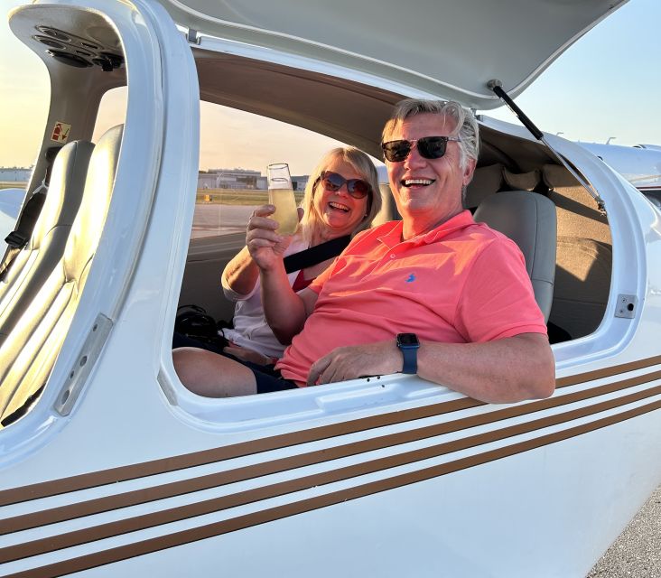 Fort Lauderdale & Miami: Private Luxury Airplane Tour - Champagne + skyline light: when to fly for the best mood