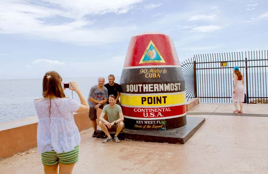 From Miami: Key West Day Tour by Motor Coach Bus - Key West on Your Terms: How to Use the Free Time Without Burning It