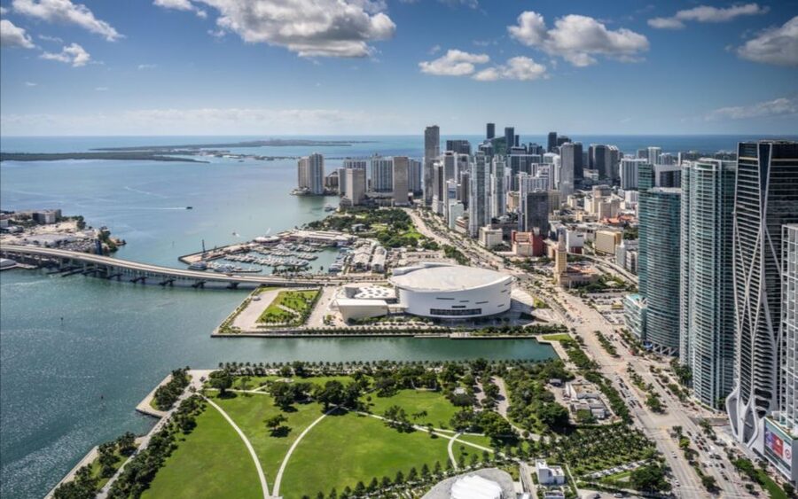 From Pembroke Pines: Helicopter Tour Over Miami - The 27-Minute Experience: Why the Timing Works