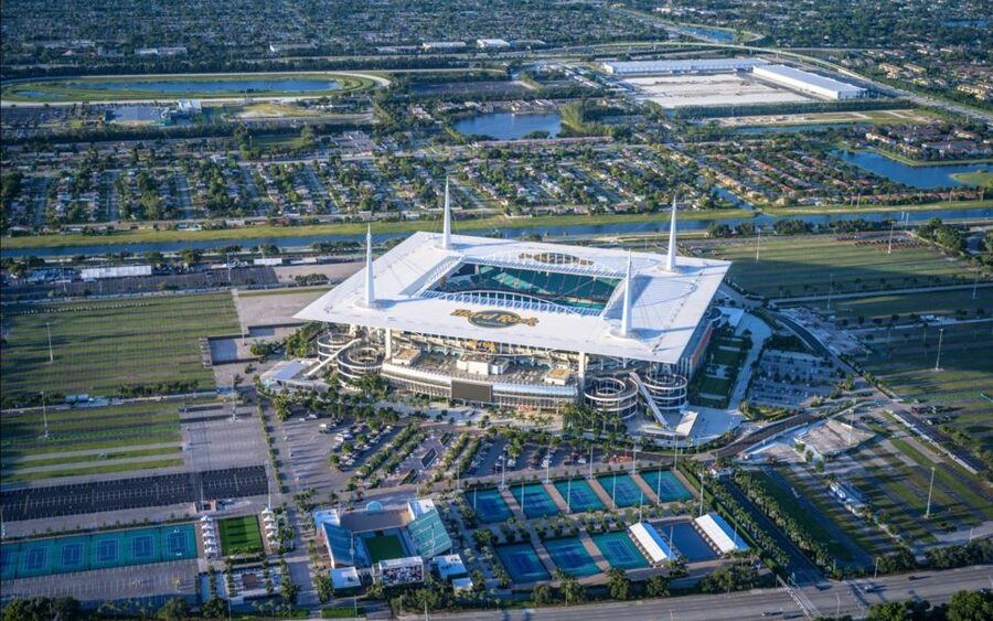 From Pembroke Pines: Helicopter Tour Over Miami - Meeting in Pembroke and Taking Off: What to Expect Before You Fly