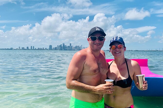 Fun Boat Rental with Captain in Miami Beach - up to 6 people - Where you meet and how to plan your timing