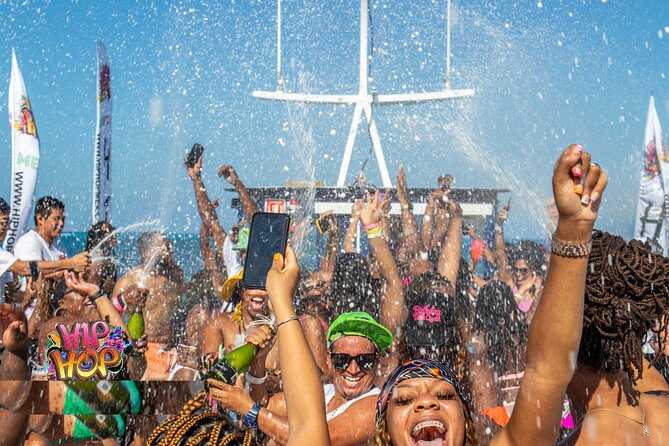 Hip Hop Sessions Boat Party Miami (Adults only) - Music, Hosts, and the Crowd Energy You Came For