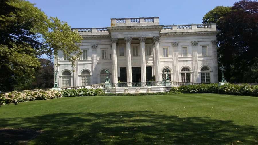 Historic Highlights of Newport,RI with with the Gilded Age - Key Tour Highlights at a Glance