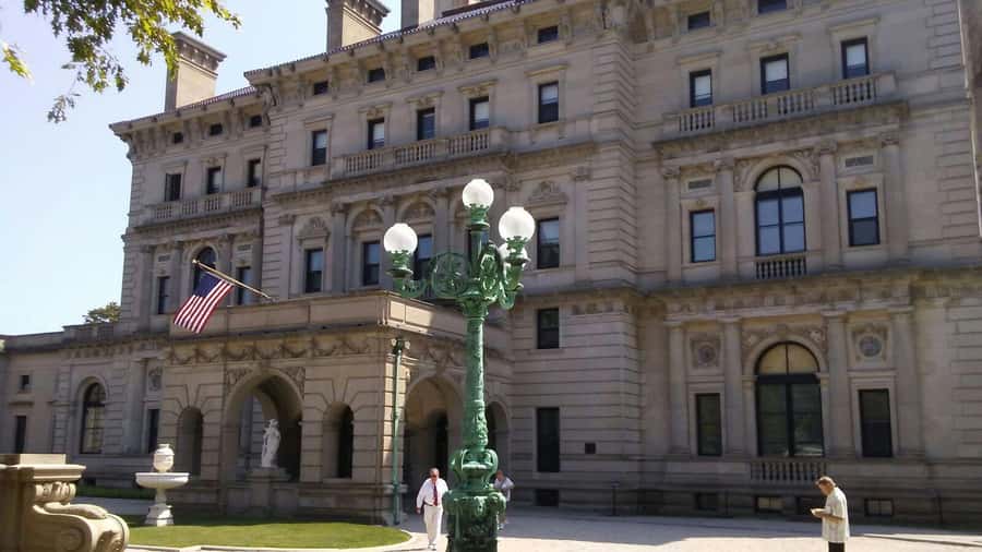 Historic Highlights of Newport,RI with with the Gilded Age - Colonial Newport: Where the Story Starts
