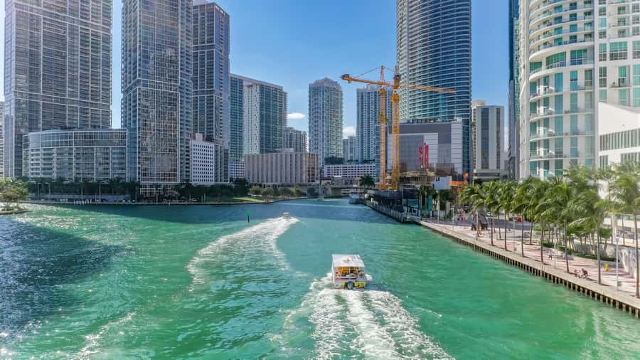 Hop-on Hop-off Water Taxi in Miami and Miami Beach - Route and timing: what you’ll see from the water