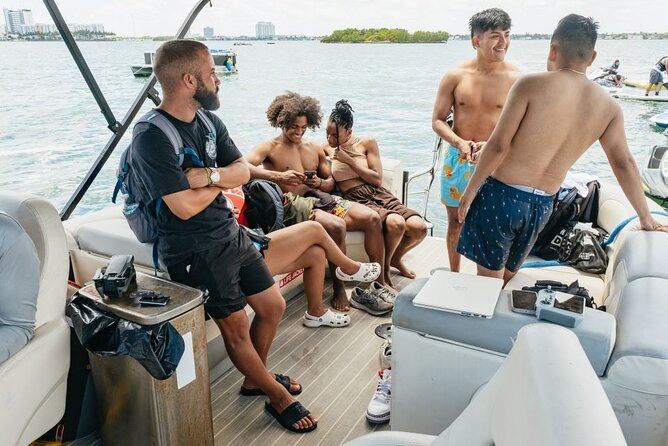 Jet Ski Miami: Experience the Ultimate Water Fun - Safety briefing and the Florida boating license rule you can’t skip
