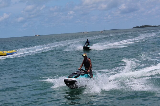 Key West Tours from Miami: Dolphin Discovery, Snorkeling & More ! - From Miami Beach to Key West: the coach ride reality