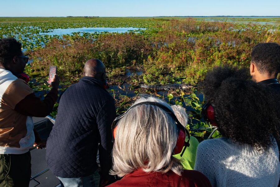 Kissimmee: Boggy Creek Airboat Ride with Optional Meal - Boggy Bottom Barbeque: optional lunch that actually hits