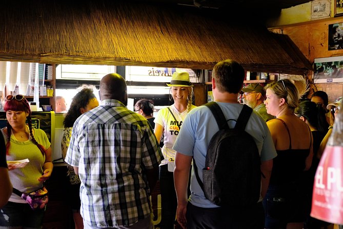 Little Havana Food Tour: Discover Iconic Cuban Cuisine in Miami - Murals, a Religious Site, and the Meaning Behind Damas De Blanco and Amor Al Arte
