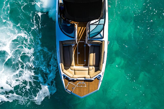 Luxury Private Boat Tour from Miami Beach - Indian Creek and Boca Chita Key: two different ways to see Miami