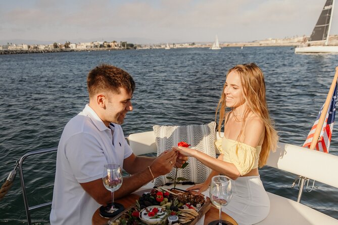 Luxury Shared Miami River E-Boat Cruise with Wine and Charcuterie - Group size: why up to 6 matters on the Miami River