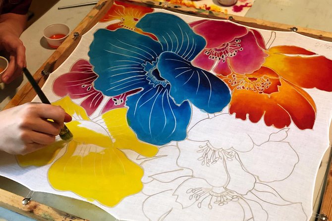 Make and Paint a Malaysian Batik Scarf in Aventura, Florida - Why this batik class is a smart Miami-area stop