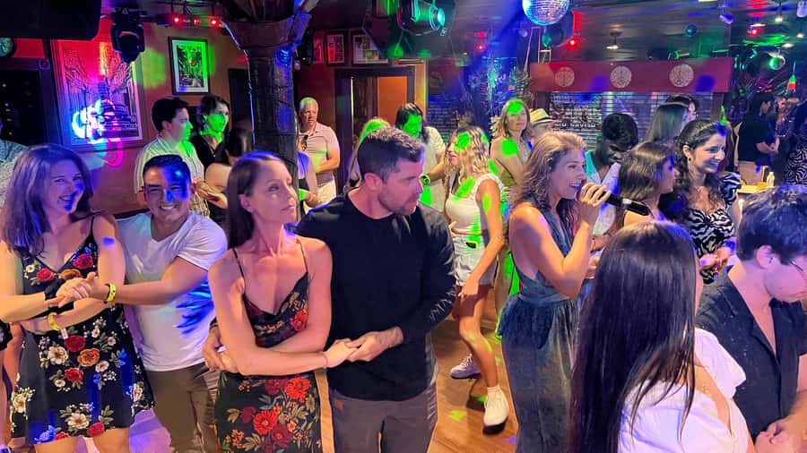 Mango's Miami: Salsa Lessons, Mojitos, Bites & Live Music - Key things to know before you go