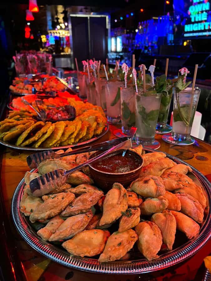 Mango's Miami: Salsa Lessons, Mojitos, Bites & Live Music - Should you book Mango’s Miami Sip & Salsa?