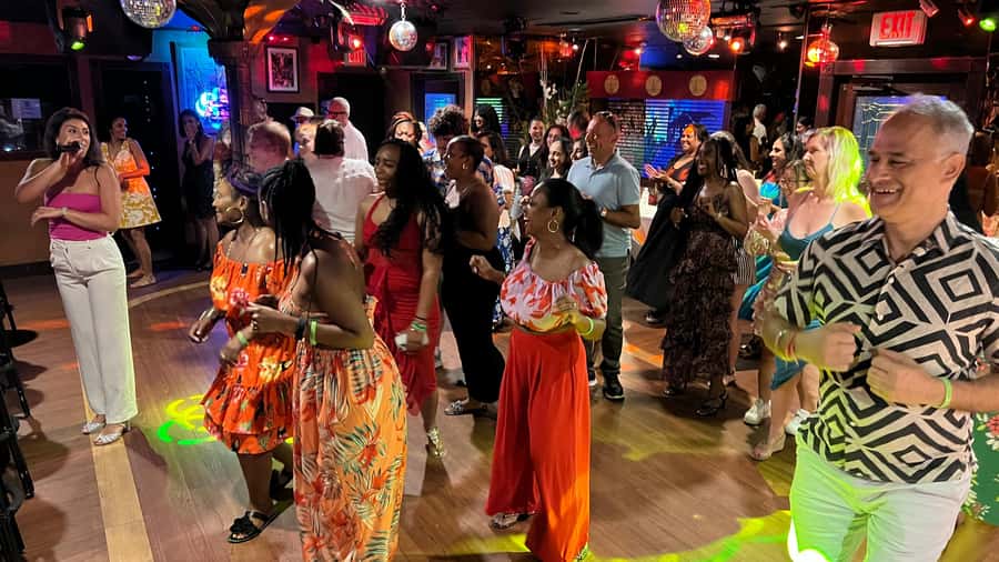Mango's Miami: Salsa Lessons, Mojitos, Bites & Live Music - Who this is best for (and who should skip it)