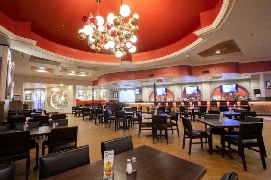 Meal at Hard Rock Cafe Miami at Biscayne Marketplace - Smart tips to make this meal smoother