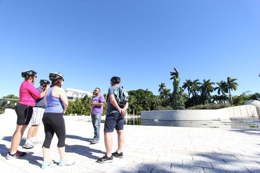 Miami: 2-Hour Art Deco Bike Tour - Heading north past Flamingo Park, Lincoln Road, and the Holocaust Memorial