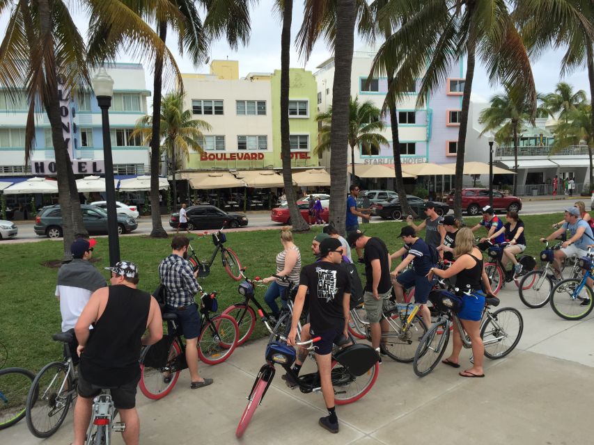Miami: 2-Hour Art Deco Bike Tour - Small rules that keep the tour smooth