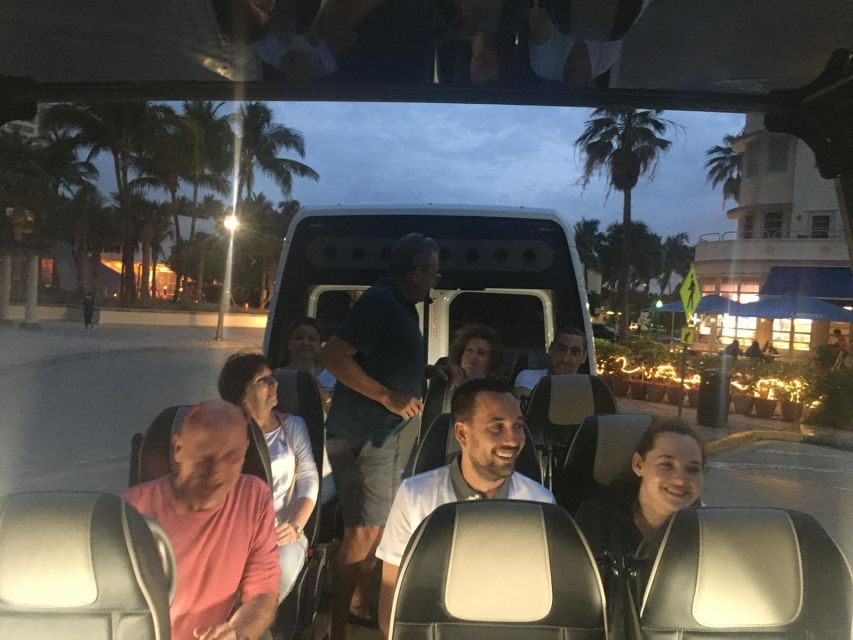 Miami: 2-Hour Guided Panoramic City Tour by Night - Guide quality is the difference between good and great