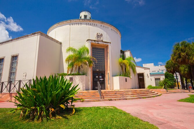 Miami Beach Art Deco & History Bike Tour with Design Enthusiast - Who should book this Art Deco bike tour