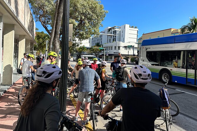Miami Beach Bike Rentals - Bikes and fit: why hybrid matters here