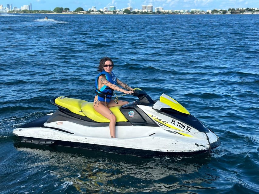 Miami Beach: Boat Ride and Jet Ski Rental - The return speedboat cruise: scenic wrap-up and an easy landing back at Collins Ave