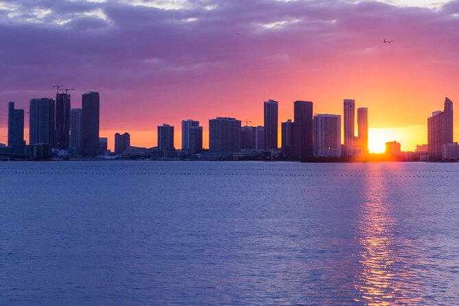 Miami Beach Boat Tour & Sunset Cruise - Bayside Marketplace to Pier 5: Start Where Everything Is Easy