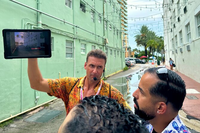 Miami Beach Crime & Scandals Walk Tour with Crime Buff (Private) - Entering Miami Beach After Dark: What This Walk Is Really Like