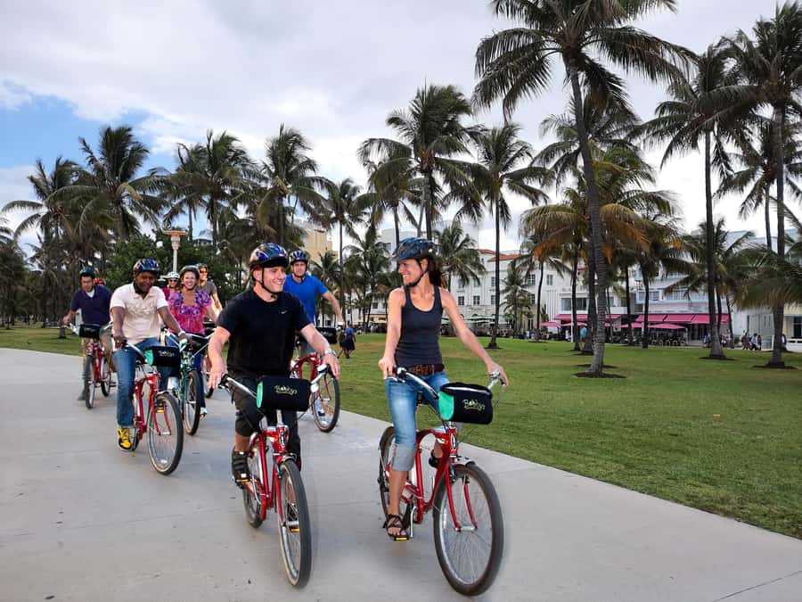 Miami Beach: Guided Bike Tour with Food Tasting (Adults) - Holocaust Memorial Miami Beach: a guided pause you can take seriously