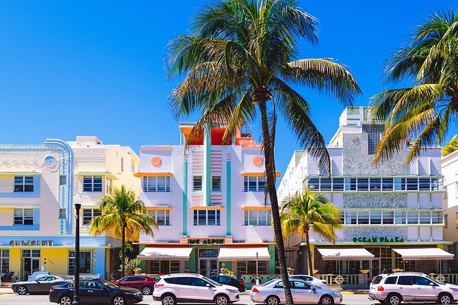 Miami Beach like a Local with Food & Drinks Tasting - The itinerary, stop by stop: what each place adds to the story