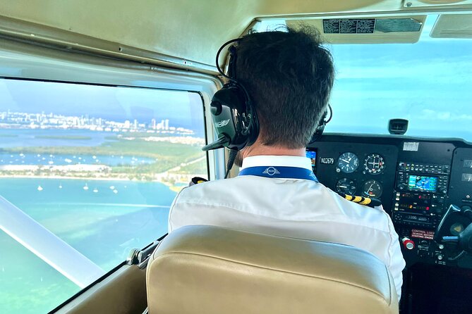 Miami Beach: Luxury Plane Tour with Free Champagne - Meeting at Sky Tours Miami: the checklist that keeps it stress-free