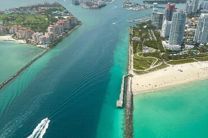 Miami Beach: Luxury Plane Tour with Free Champagne - Miami Beach from above: iconic shoreline shapes and quick orientation