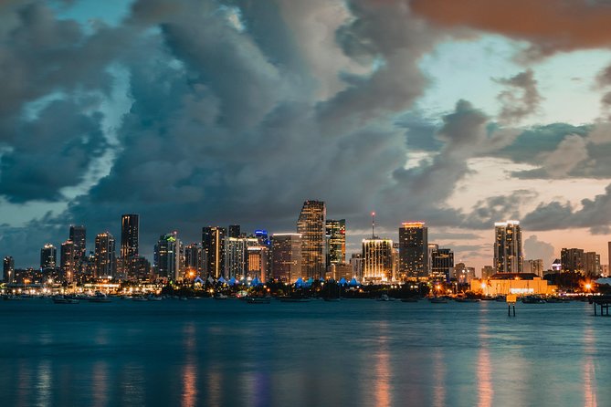 Miami Beach: Private Romantic Luxury Airplane Tour With Champagne - Daytime vs evening: when you’ll get the prettiest look