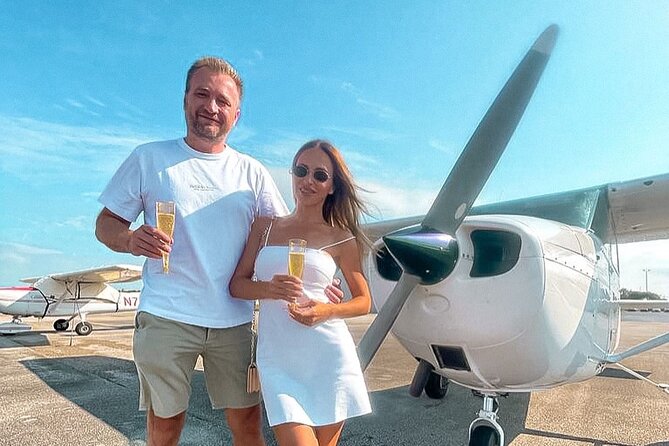 Miami Beach: Private South Beach Airplane Tour with drinks - Flying Route Highlights: South Beach, Star Island, Downtown, Coastline